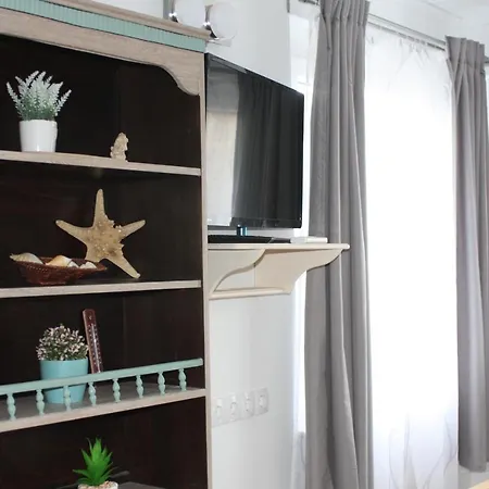 Well Living Aparthotel *