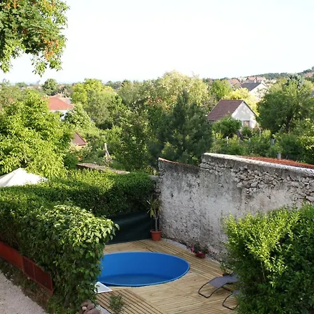 Aparthotel Well Living
